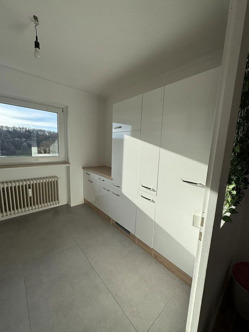 Pronájem bytu 3+1 88 m², Fontanestr. 5, Lüdenscheid, Severní Porýní-Vestfálsko Pronájem bytu 3+1 88 m², Fontanestr. 5, Lüdenscheid, Severní Porýní-Vestfálsko