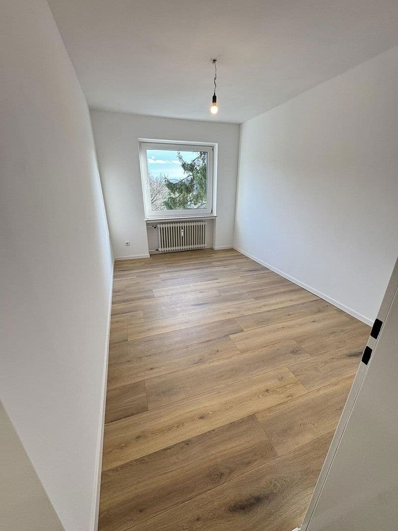 Pronájem bytu 3+1 88 m², Fontanestr. 5, Lüdenscheid, Severní Porýní-Vestfálsko Pronájem bytu 3+1 88 m², Fontanestr. 5, Lüdenscheid, Severní Porýní-Vestfálsko