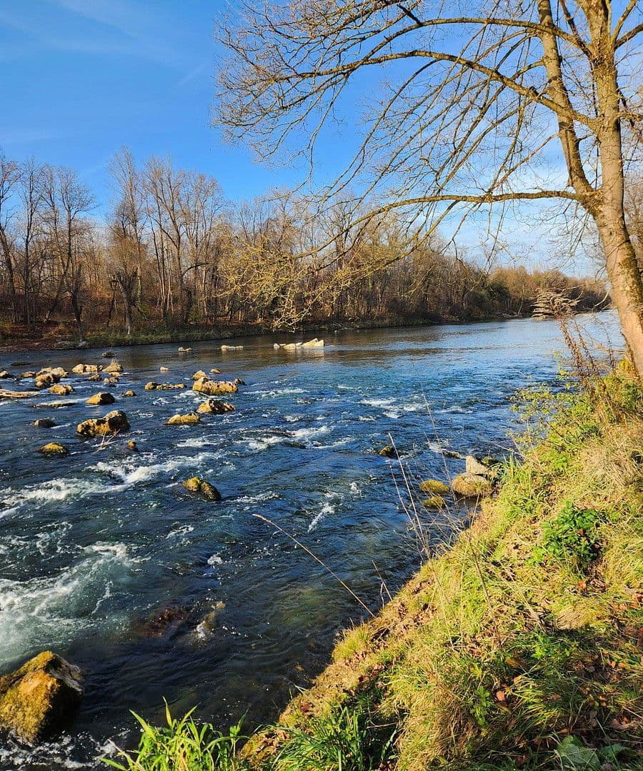 Prodej bytu 2+1 59 m², Isarweg 1, Unterföhring, Bavorsko Prodej bytu 2+1 59 m², Isarweg 1, Unterföhring, Bavorsko