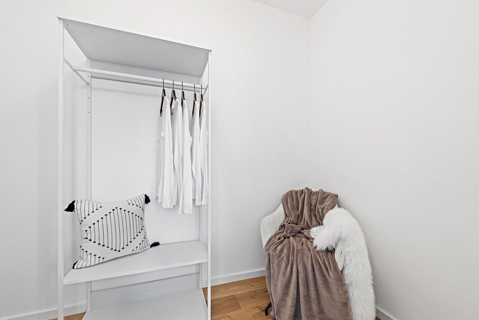 Prodej bytu 3+1 88 m², Emil-Kraft-Gasse 13, Baden, Dolní Rakousko Prodej bytu 3+1 88 m², Emil-Kraft-Gasse 13, Baden, Dolní Rakousko