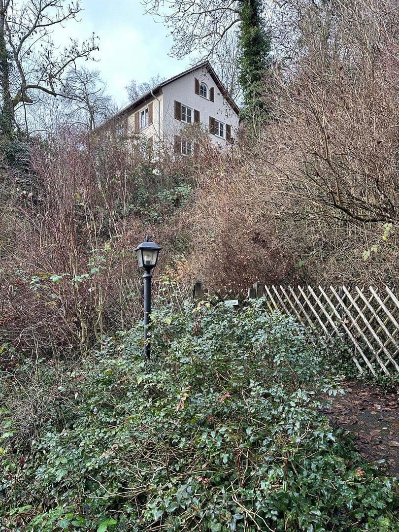 Prodej domu 195 m², pozemek 2.032 m², Ihlinger Straße 4/1, Horb am Neckar, Bádensko-Württembersko Prodej domu 195 m², pozemek 2.032 m², Ihlinger Straße 4/1, Horb am Neckar, Bádensko-Württembersko