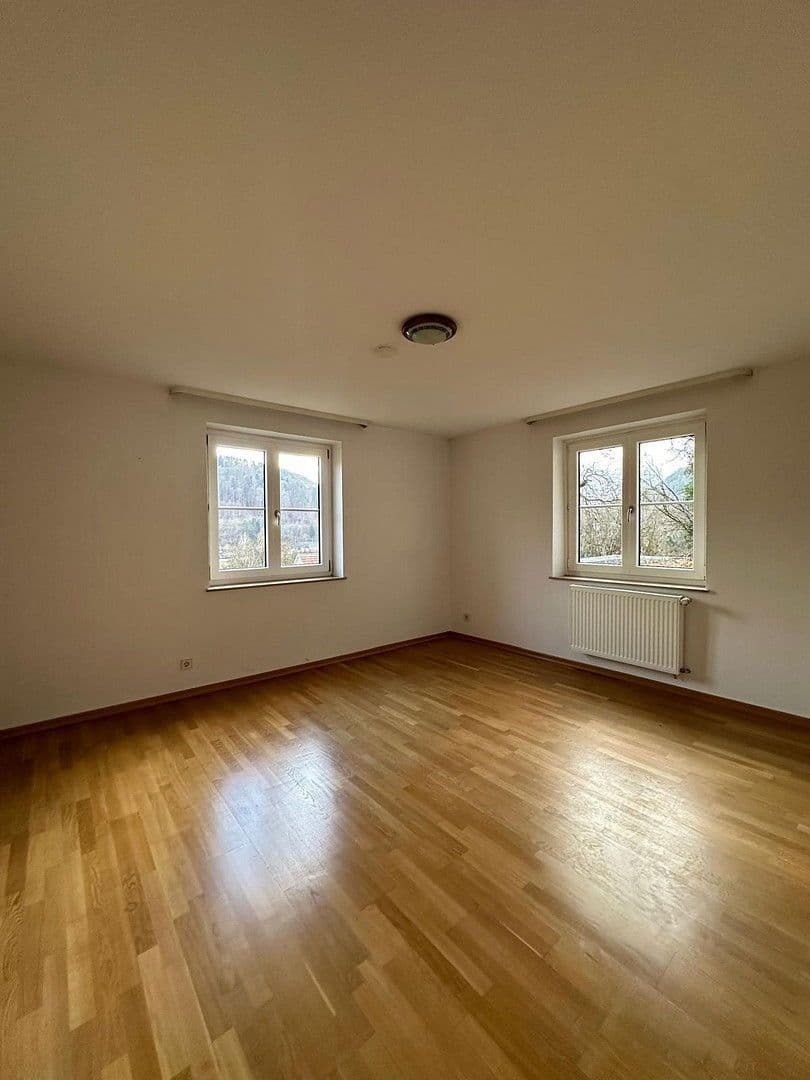 Prodej domu 195 m², pozemek 2.032 m², Ihlinger Straße 4/1, Horb am Neckar, Bádensko-Württembersko Prodej domu 195 m², pozemek 2.032 m², Ihlinger Straße 4/1, Horb am Neckar, Bádensko-Württembersko