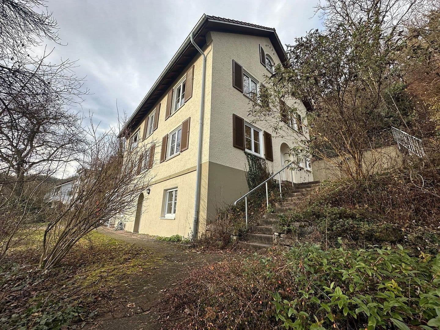 Prodej domu 195 m², pozemek 2.032 m², Ihlinger Straße 4/1, Horb am Neckar, Bádensko-Württembersko Prodej domu 195 m², pozemek 2.032 m², Ihlinger Straße 4/1, Horb am Neckar, Bádensko-Württembersko