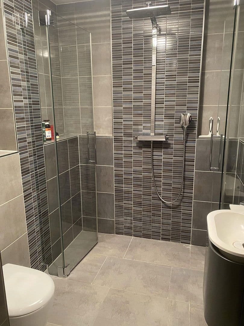 Pronájem bytu 5+1 140 m², Käthchen-Paulus-Str 0, Frankfurt am Main, Hessen Pronájem bytu 5+1 140 m², Käthchen-Paulus-Str 0, Frankfurt am Main, Hessen