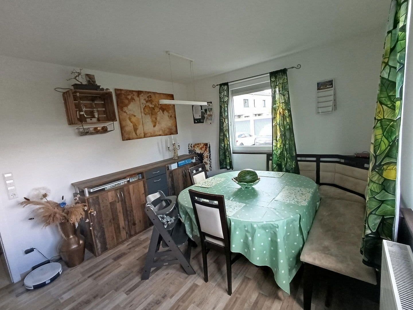 Prodej bytu 4+1 86 m², Offenau, Bádensko-Württembersko Prodej bytu 4+1 86 m², Offenau, Bádensko-Württembersko