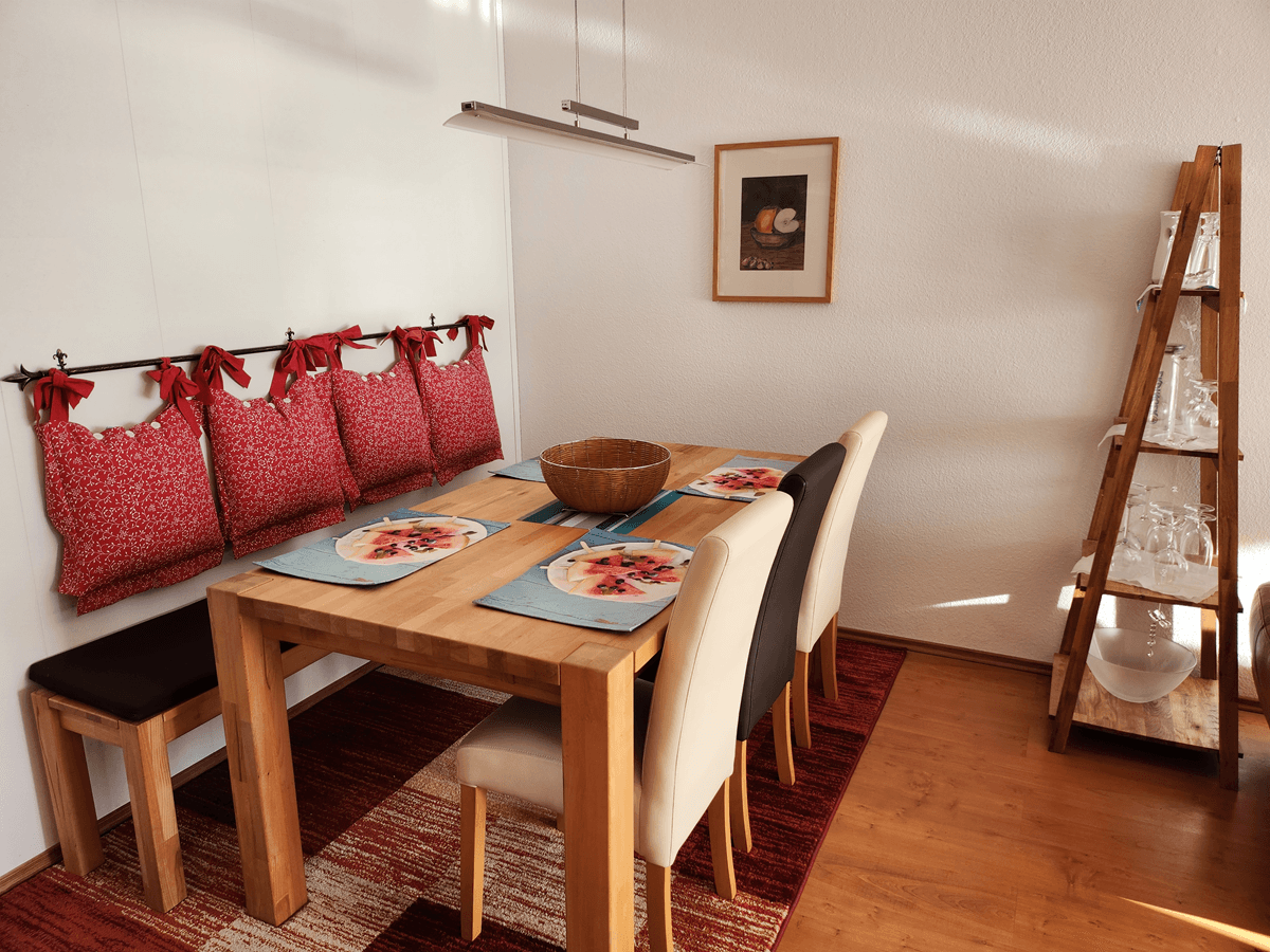 Pronájem bytu 3+1 67 m², Kohlwaldweg 30, Freudenstadt, Bádensko-Württembersko Pronájem bytu 3+1 67 m², Kohlwaldweg 30, Freudenstadt, Bádensko-Württembersko