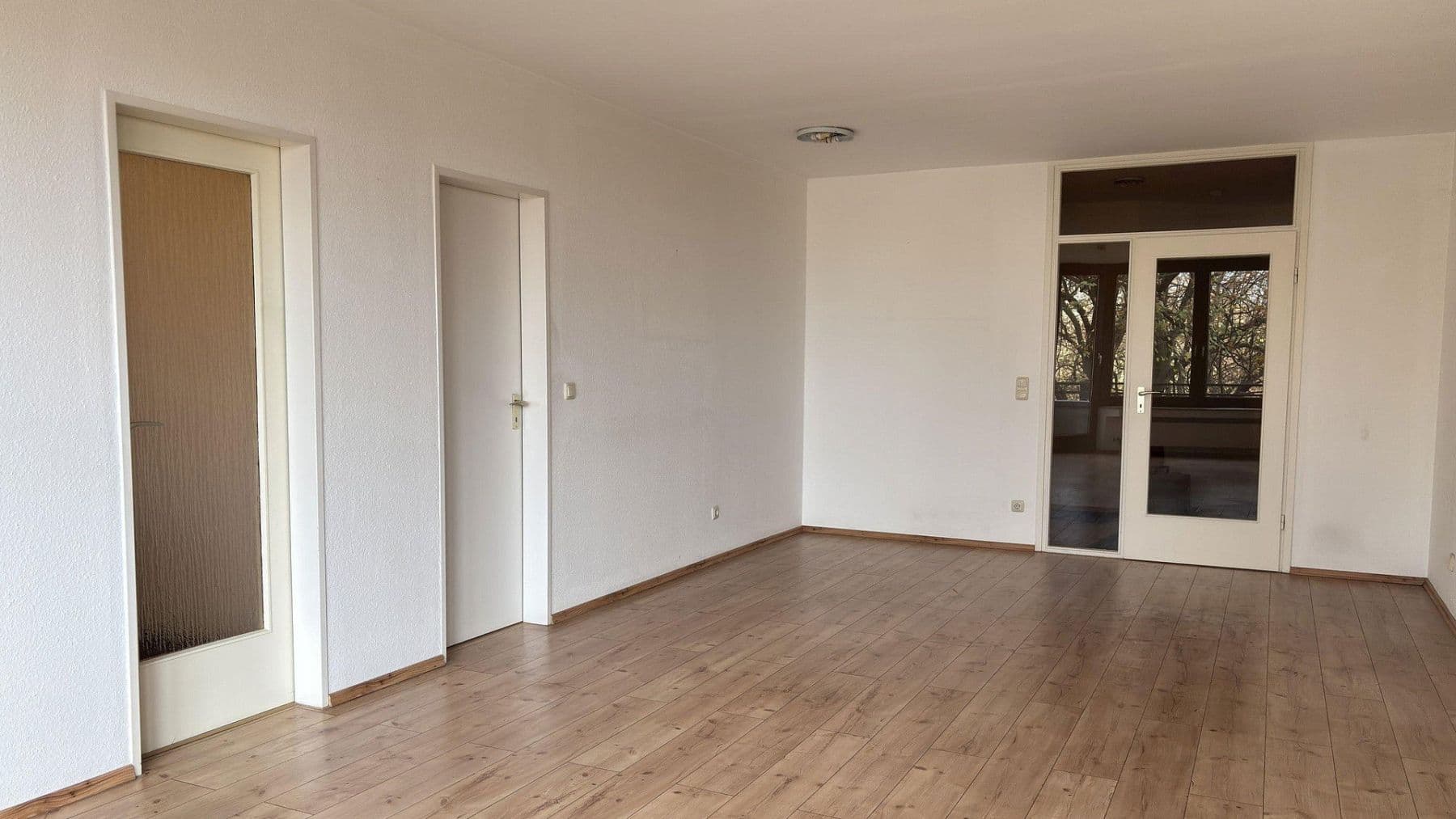 Pronájem bytu 2+1 61 m², Köln, Severní Porýní-Vestfálsko Pronájem bytu 2+1 61 m², Köln, Severní Porýní-Vestfálsko