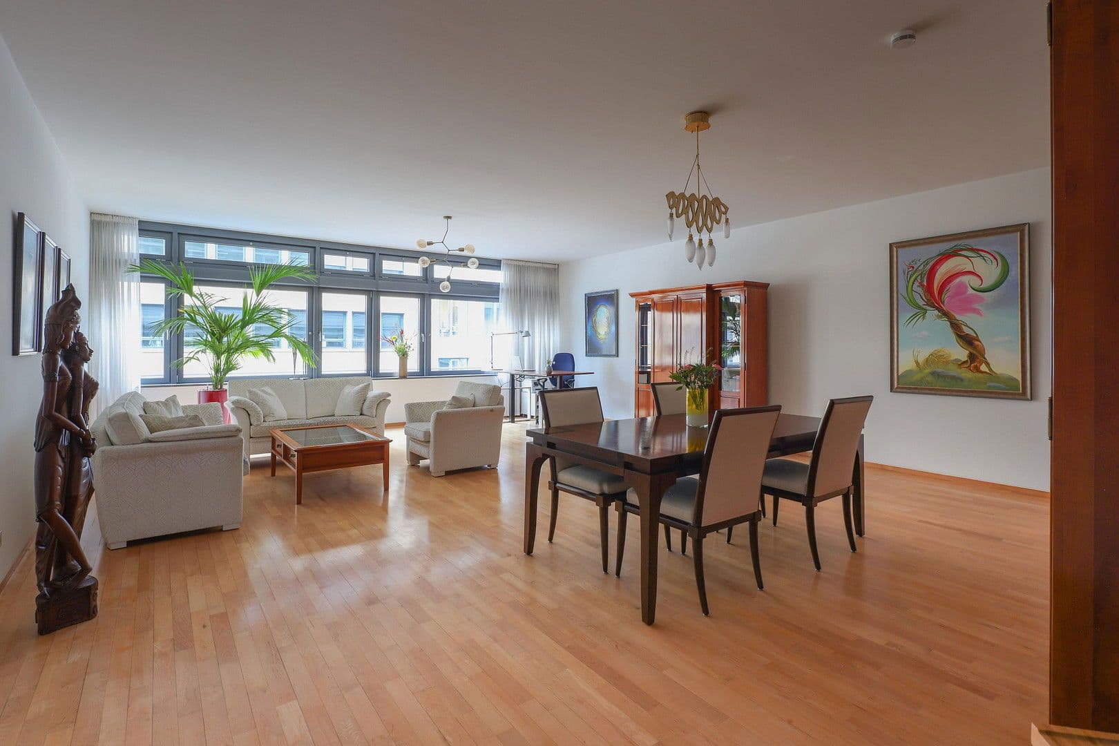 Prodej bytu 3+1 116 m², Berlin, Berlín Prodej bytu 3+1 116 m², Berlin, Berlín