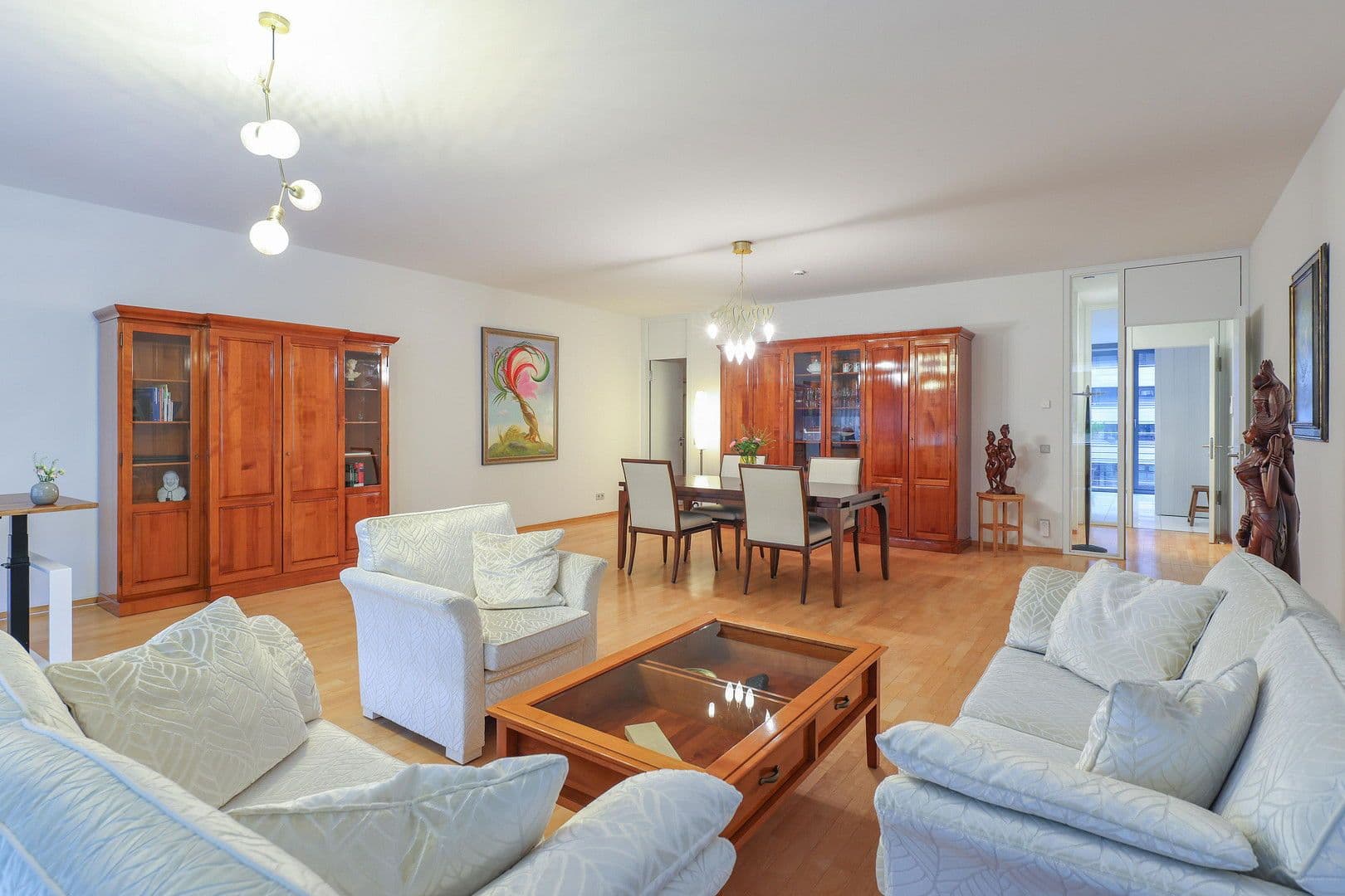 Prodej bytu 3+1 116 m², Berlin, Berlín Prodej bytu 3+1 116 m², Berlin, Berlín