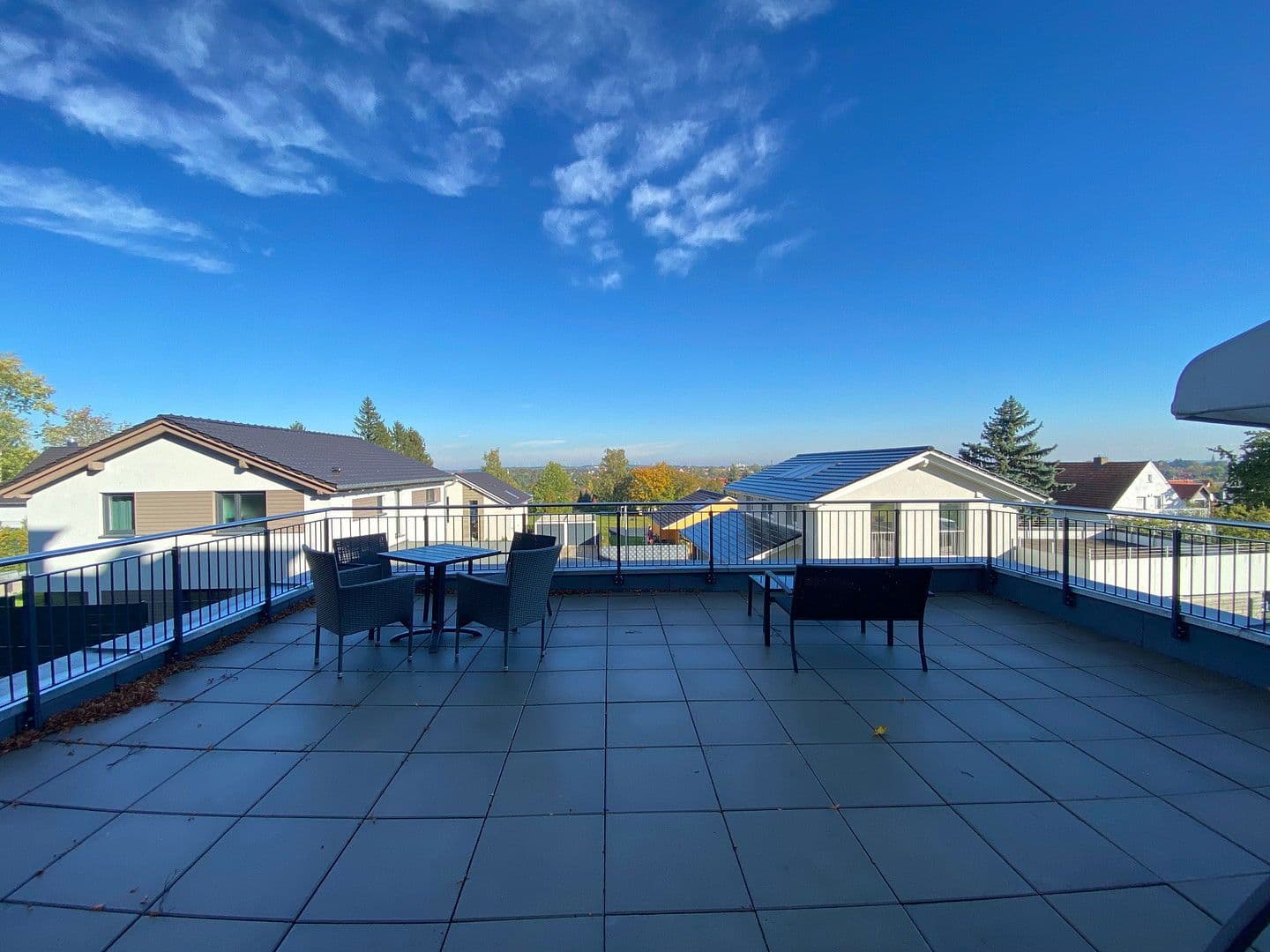 Pronájem bytu 3+kk 115 m², Schlaurother Str. 10, Zhořelec, Sasko Pronájem bytu 3+kk 115 m², Schlaurother Str. 10, Zhořelec, Sasko