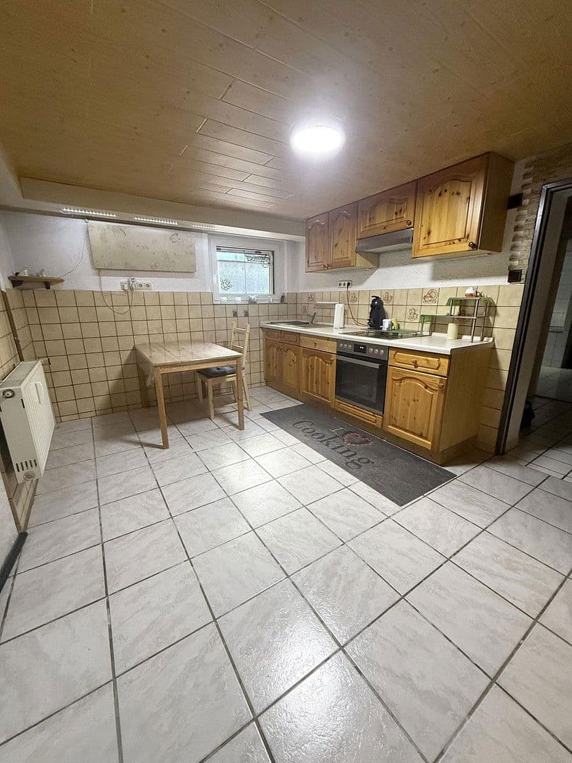 Prodej domu 150 m², pozemek 575 m², Riedstraße 13, Groß-Gerau, Hessen Prodej domu 150 m², pozemek 575 m², Riedstraße 13, Groß-Gerau, Hessen