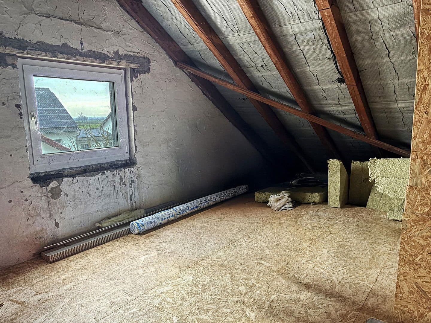 Prodej domu 150 m², pozemek 575 m², Riedstraße 13, Groß-Gerau, Hessen Prodej domu 150 m², pozemek 575 m², Riedstraße 13, Groß-Gerau, Hessen