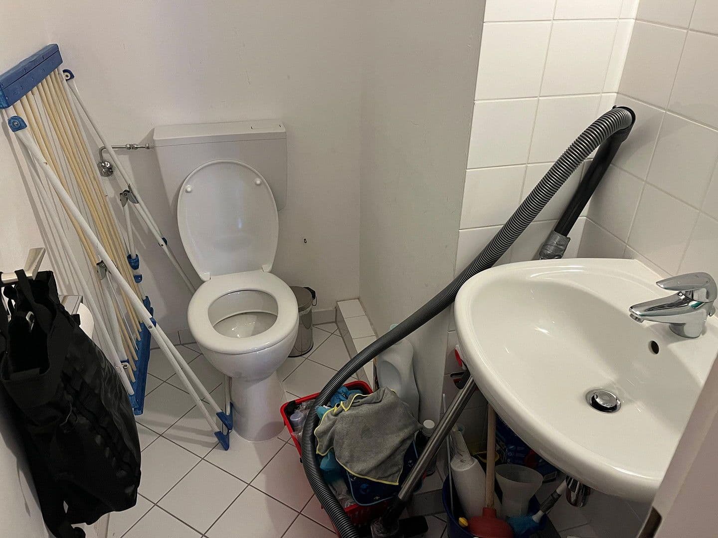 Pronájem bytu 15 m², Adenauerstraße 5, Puchheim, Bavorsko Pronájem bytu 15 m², Adenauerstraße 5, Puchheim, Bavorsko