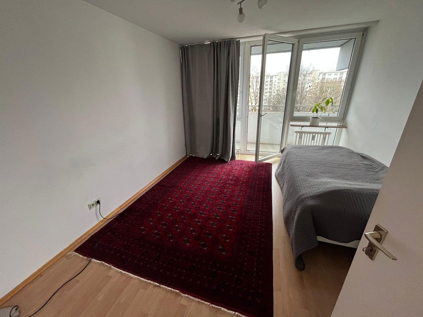 Pronájem bytu 15 m², Adenauerstraße 5, Puchheim, Bavorsko Pronájem bytu 15 m², Adenauerstraße 5, Puchheim, Bavorsko