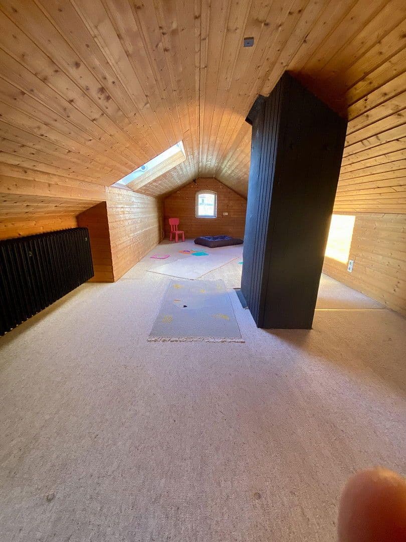 Prodej domu 125 m², pozemek 866 m², Obere Zeiselbergstraße 23, Schwäbisch Gmünd, Bádensko-Württembersko Prodej domu 125 m², pozemek 866 m², Obere Zeiselbergstraße 23, Schwäbisch Gmünd, Bádensko-Württembersko