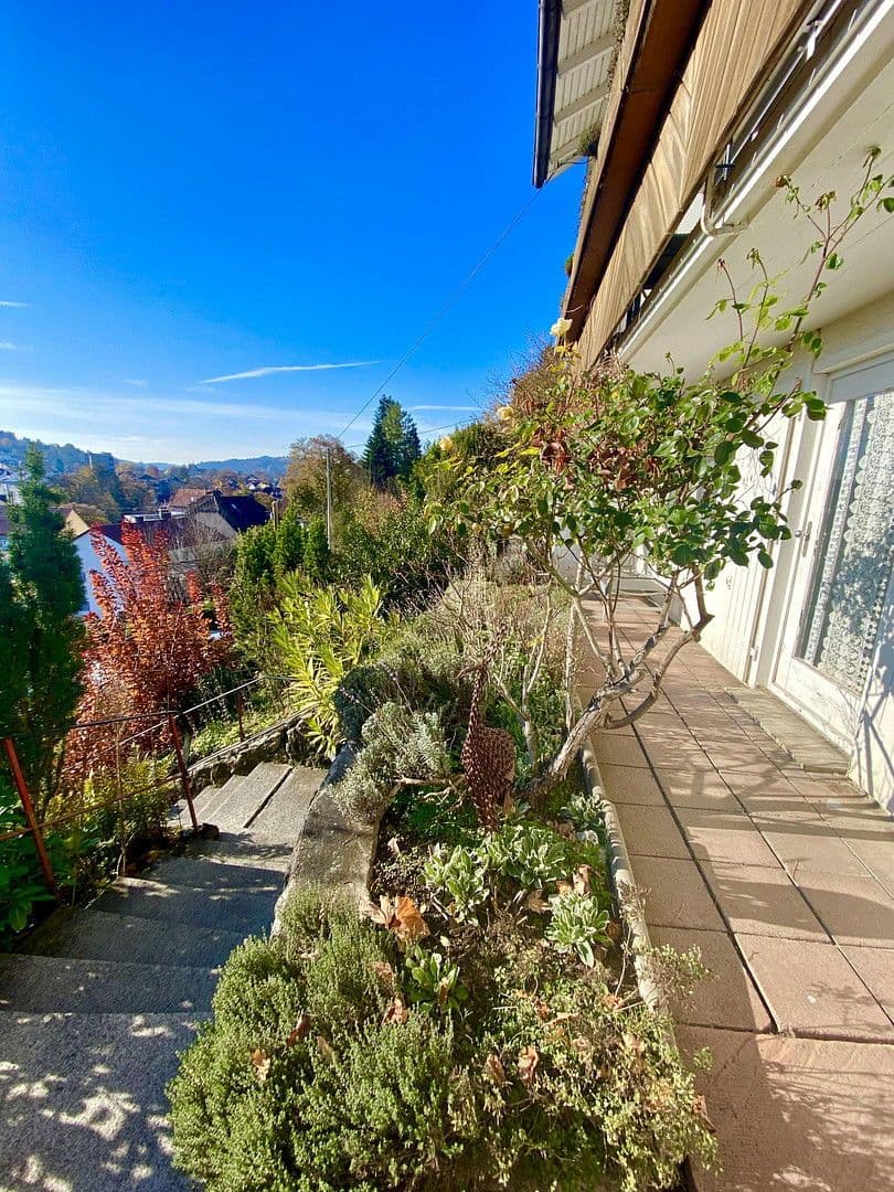 Prodej domu 125 m², pozemek 866 m², Obere Zeiselbergstraße 23, Schwäbisch Gmünd, Bádensko-Württembersko Prodej domu 125 m², pozemek 866 m², Obere Zeiselbergstraße 23, Schwäbisch Gmünd, Bádensko-Württembersko