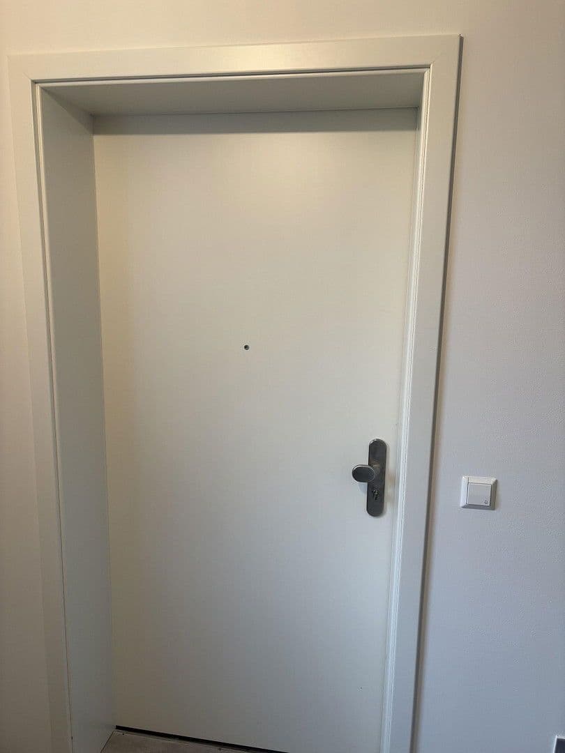 Pronájem domu 320 m², pozemek 520 m², Kienhorststr. 103A, Berlin, Berlín Pronájem domu 320 m², pozemek 520 m², Kienhorststr. 103A, Berlin, Berlín