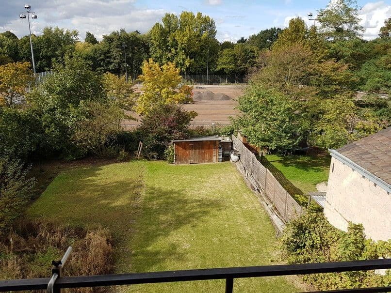 Pronájem bytu 3+1 80 m², Bonn, Severní Porýní-Vestfálsko Pronájem bytu 3+1 80 m², Bonn, Severní Porýní-Vestfálsko