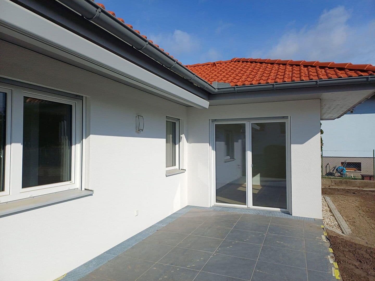 Pronájem domu 97 m², pozemek 564 m², Gerasdorf bei Wien (Oberlisse), Dolní Rakousko Pronájem domu 97 m², pozemek 564 m², Gerasdorf bei Wien (Oberlisse), Dolní Rakousko