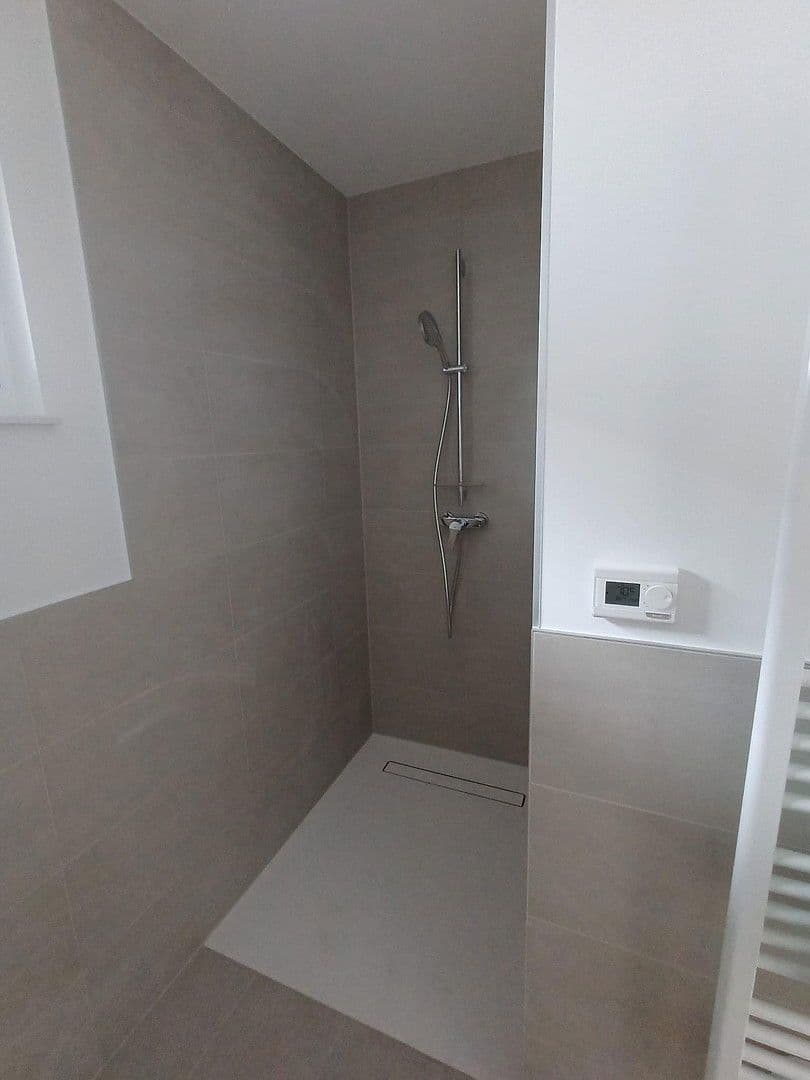 Pronájem domu 97 m², pozemek 564 m², Gerasdorf bei Wien (Oberlisse), Dolní Rakousko Pronájem domu 97 m², pozemek 564 m², Gerasdorf bei Wien (Oberlisse), Dolní Rakousko