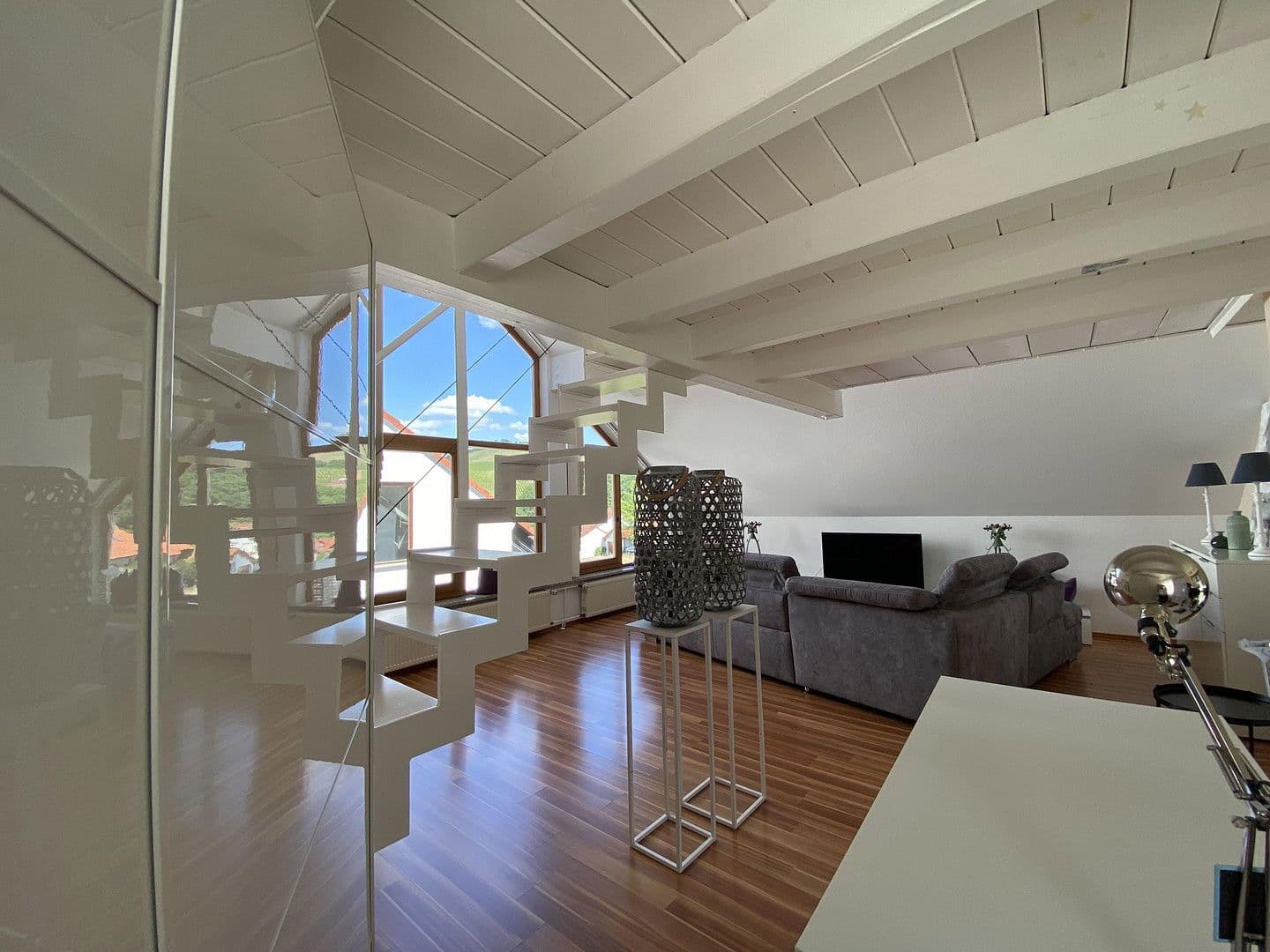 Pronájem domu 158 m², pozemek 245 m², Cleebronn, Bádensko-Württembersko Pronájem domu 158 m², pozemek 245 m², Cleebronn, Bádensko-Württembersko