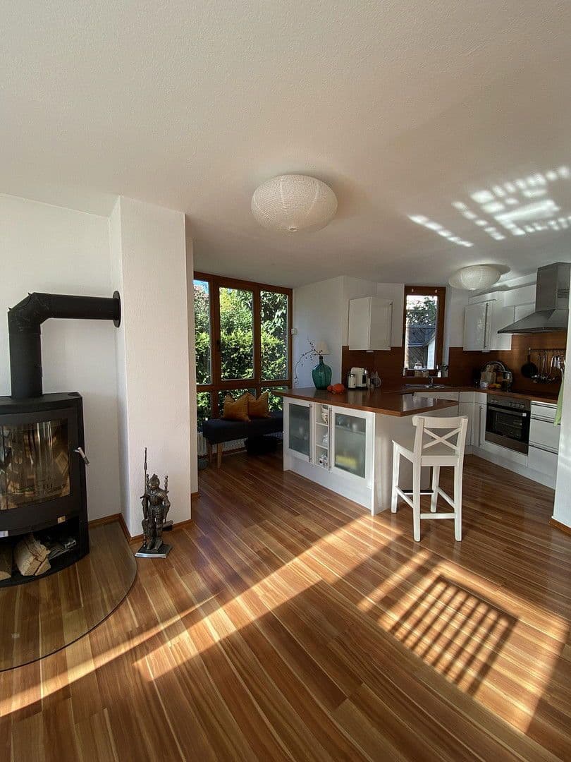 Pronájem domu 158 m², pozemek 245 m², Cleebronn, Bádensko-Württembersko Pronájem domu 158 m², pozemek 245 m², Cleebronn, Bádensko-Württembersko