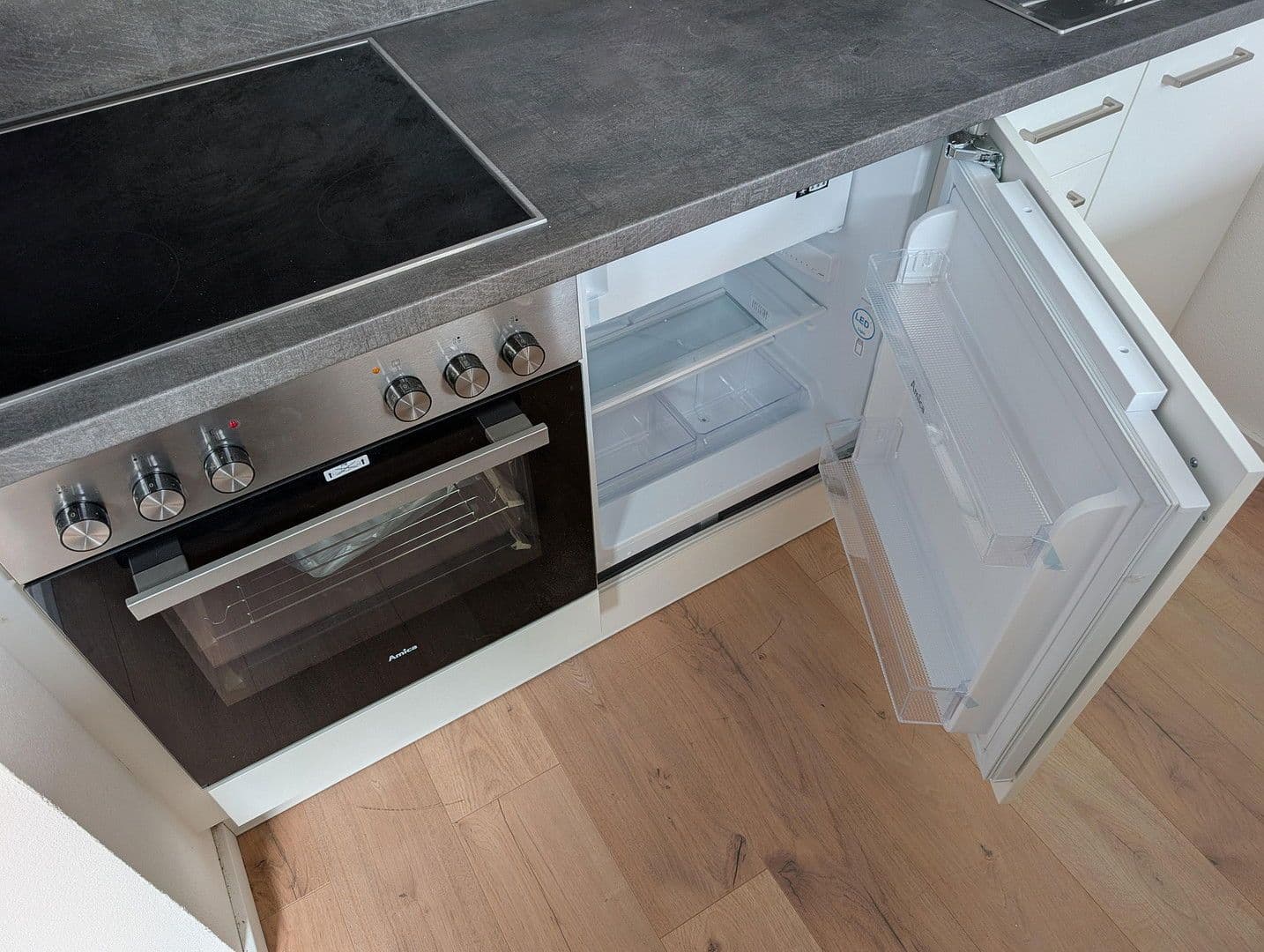 Pronájem bytu 1+1 39 m², Wimpfener Straße 15, Neckarsulm, Bádensko-Württembersko Pronájem bytu 1+1 39 m², Wimpfener Straße 15, Neckarsulm, Bádensko-Württembersko