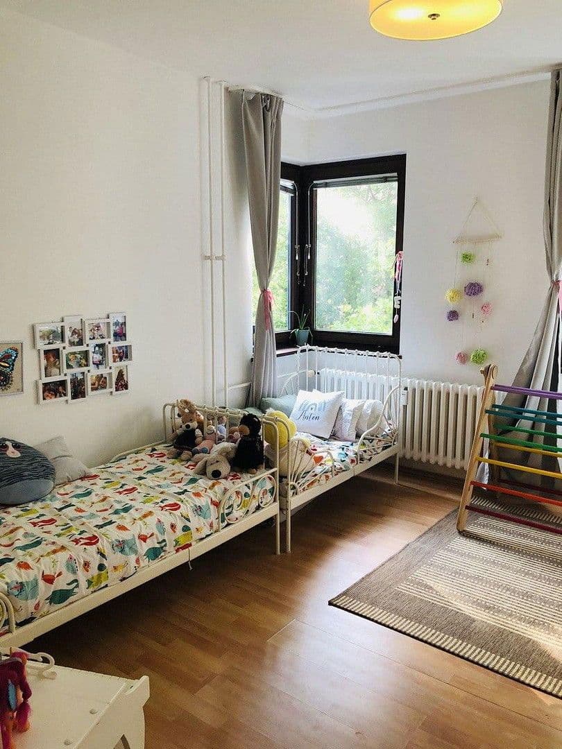 Pronájem bytu 3+1 90 m², Berlin, Berlín Pronájem bytu 3+1 90 m², Berlin, Berlín