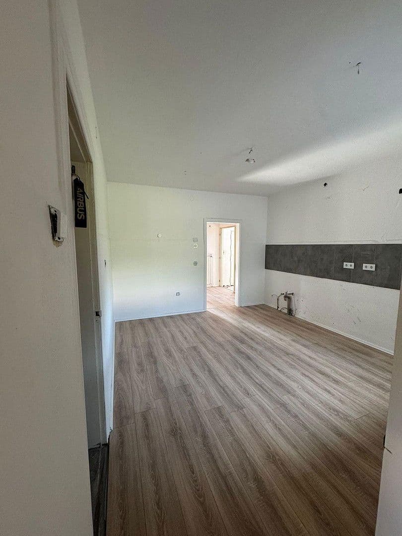 Prodej domu 211 m², pozemek 1.400 m², Lamstedt, Dolní Sasko Prodej domu 211 m², pozemek 1.400 m², Lamstedt, Dolní Sasko