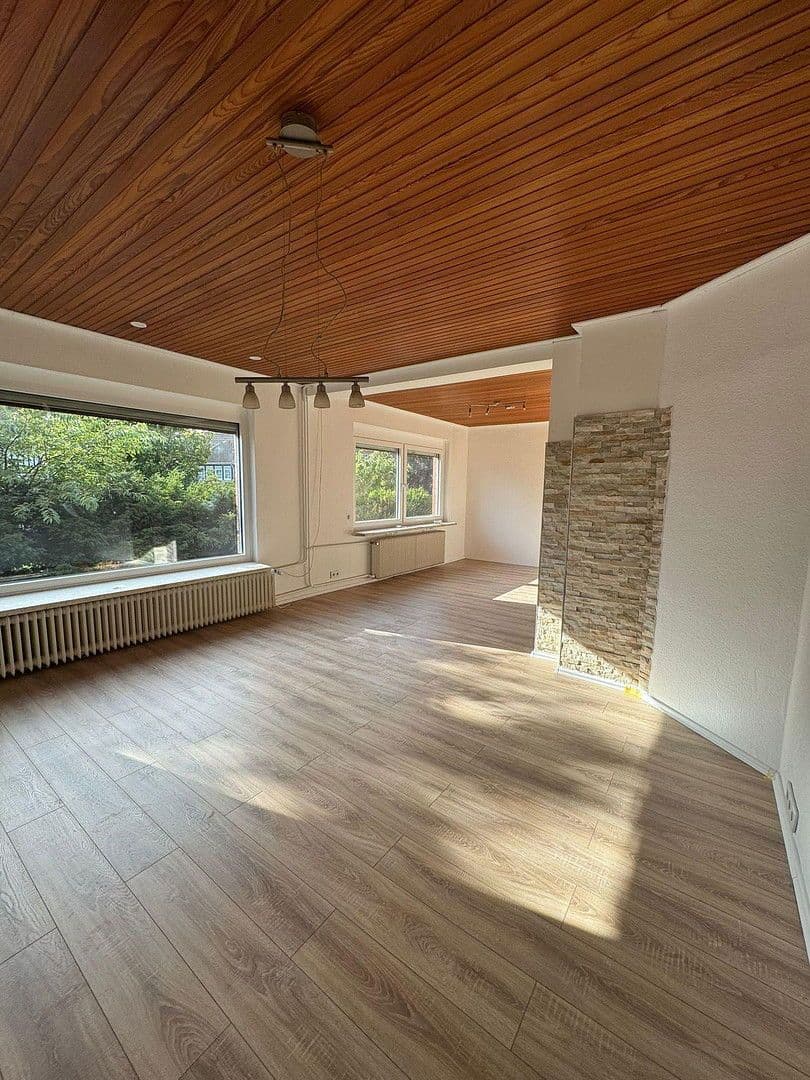 Prodej domu 211 m², pozemek 1.400 m², Lamstedt, Dolní Sasko Prodej domu 211 m², pozemek 1.400 m², Lamstedt, Dolní Sasko