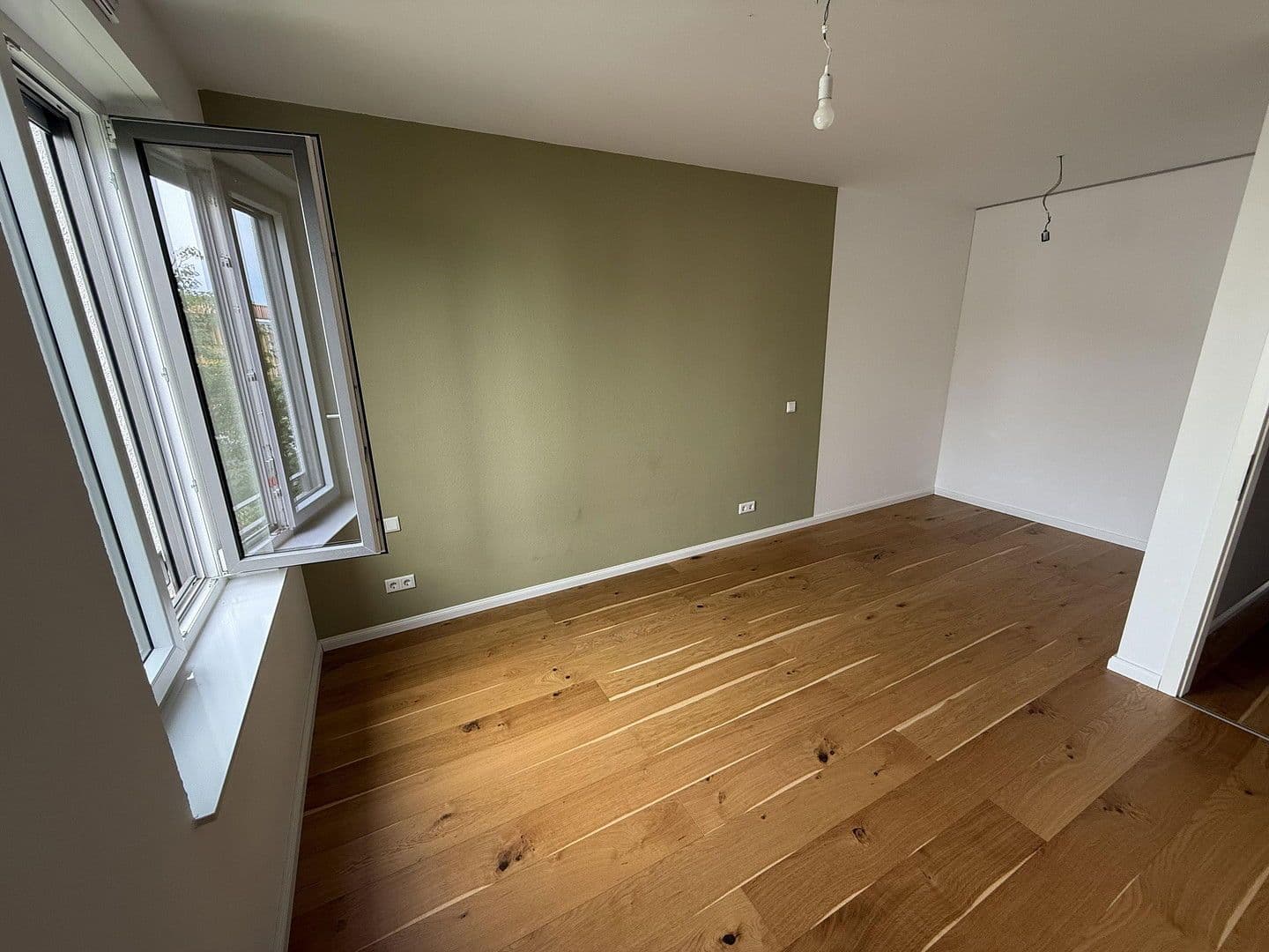Prodej bytu 3+1 75 m², Susan-Sontag-Weg 7, Darmstadt, Hessen Prodej bytu 3+1 75 m², Susan-Sontag-Weg 7, Darmstadt, Hessen
