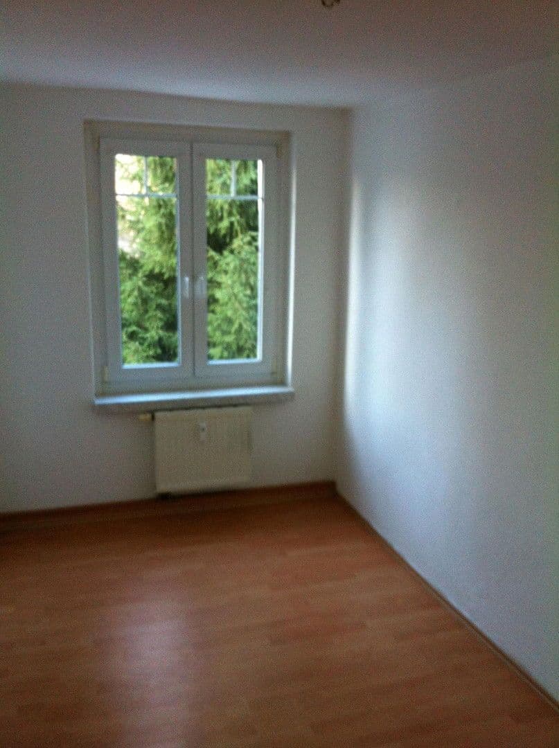 Pronájem bytu 3+1 61 m², Reitzenhainer Str. 12, Chemnitz, Sasko Pronájem bytu 3+1 61 m², Reitzenhainer Str. 12, Chemnitz, Sasko