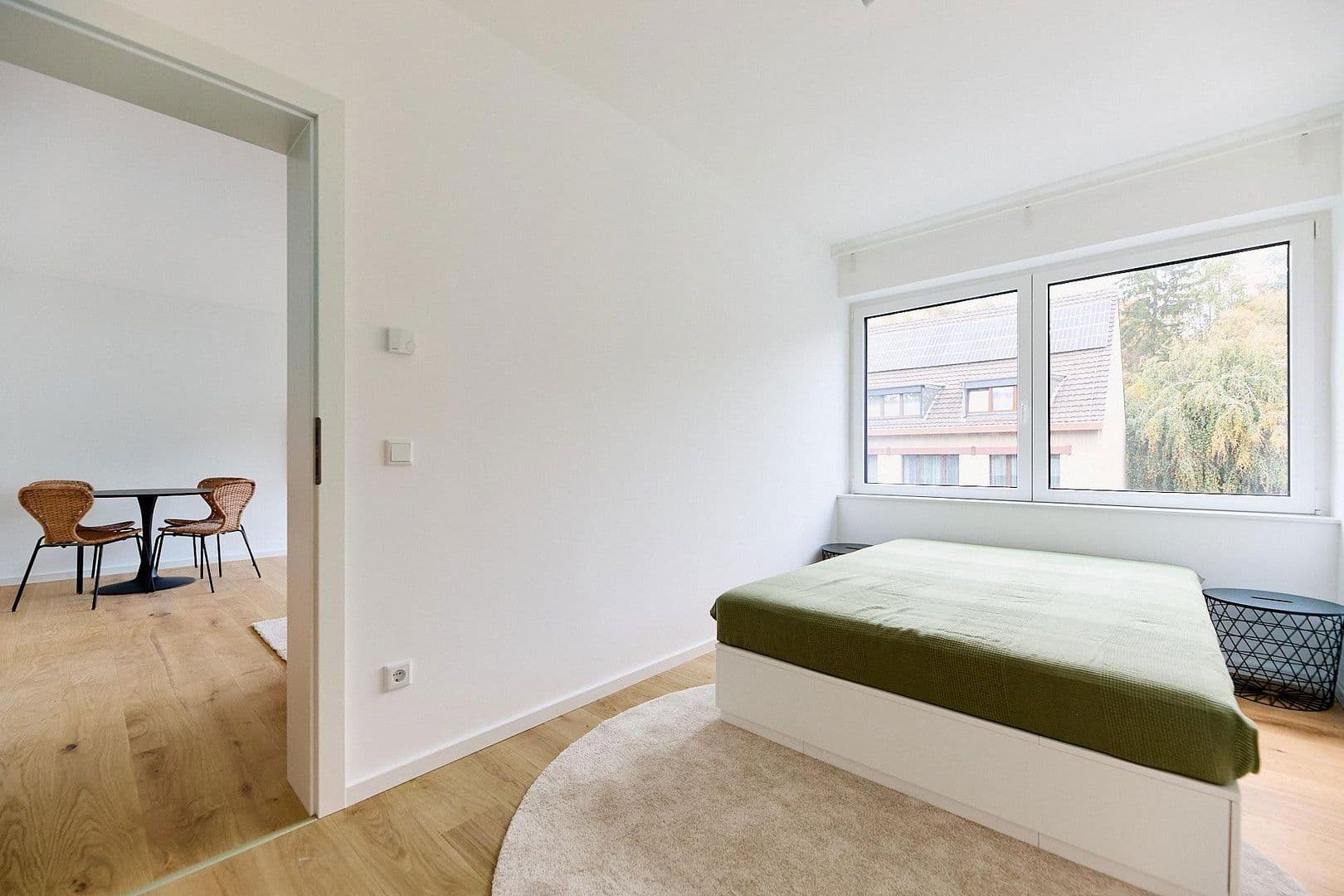 Pronájem bytu 2+1 44 m², Pöhlenweg 35, Düsseldorf, Severní Porýní-Vestfálsko Pronájem bytu 2+1 44 m², Pöhlenweg 35, Düsseldorf, Severní Porýní-Vestfálsko