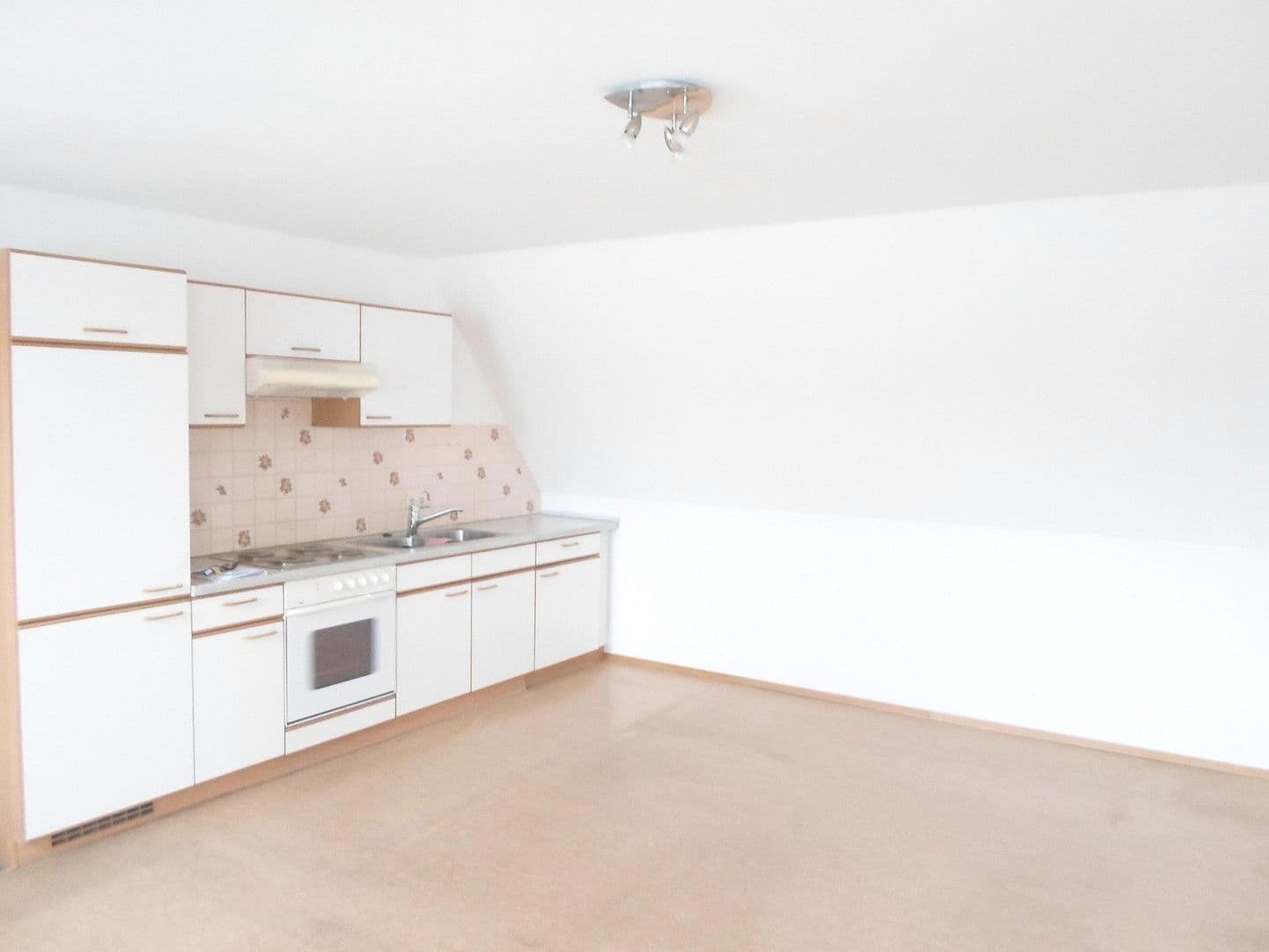 Pronájem bytu 2+1 50 m², SCHLOSSWEG 2, Burgau, Štýrsko Pronájem bytu 2+1 50 m², SCHLOSSWEG 2, Burgau, Štýrsko