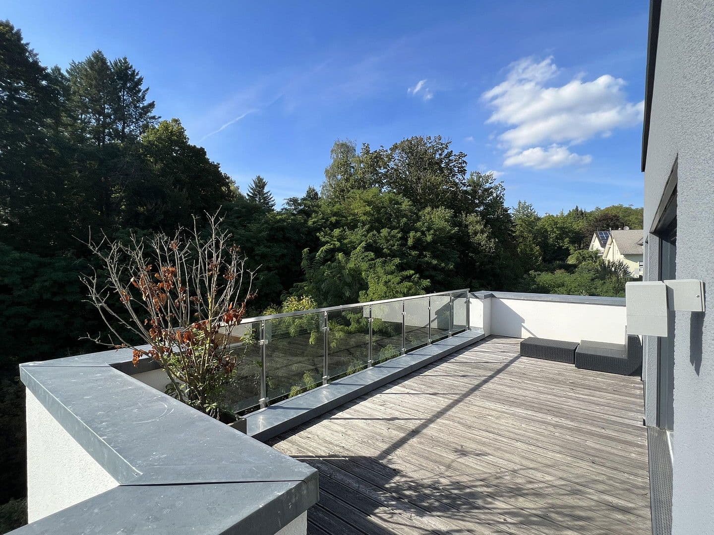 Prodej domu 385 m², pozemek 1.510 m², Bensheim, Hessen Prodej domu 385 m², pozemek 1.510 m², Bensheim, Hessen