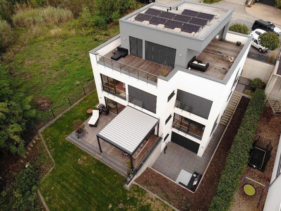 Prodej domu 385 m², pozemek 1.510 m², Bensheim, Hessen Prodej domu 385 m², pozemek 1.510 m², Bensheim, Hessen