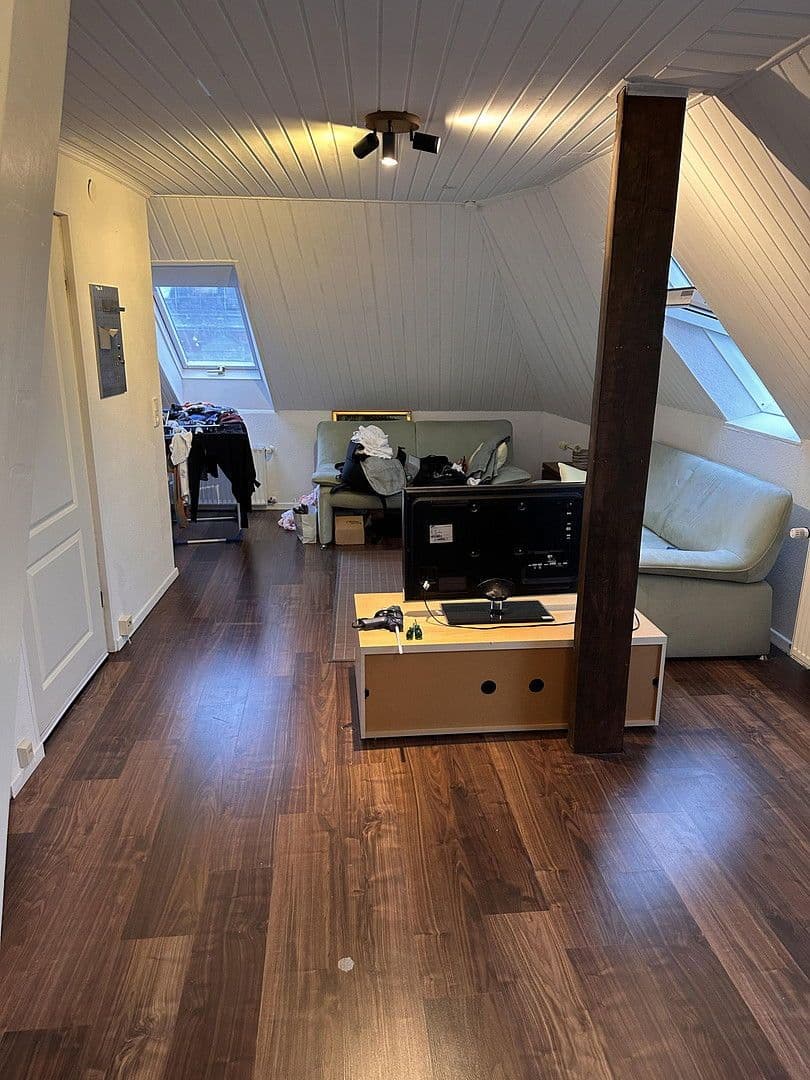 Pronájem bytu 1+kk 40 m², Bremen, Bremen Pronájem bytu 1+kk 40 m², Bremen, Bremen