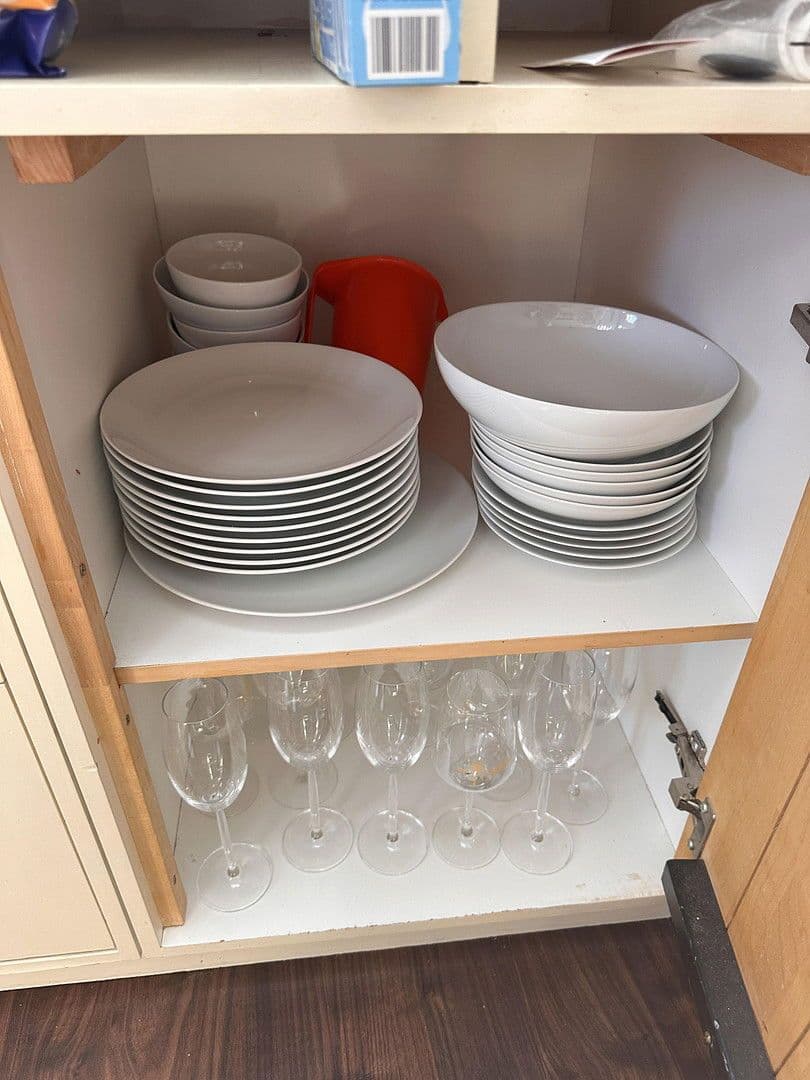 Pronájem bytu 1+kk 40 m², Bremen, Bremen Pronájem bytu 1+kk 40 m², Bremen, Bremen