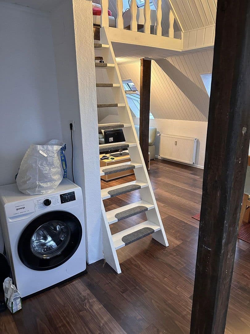 Pronájem bytu 1+kk 40 m², Bremen, Bremen Pronájem bytu 1+kk 40 m², Bremen, Bremen