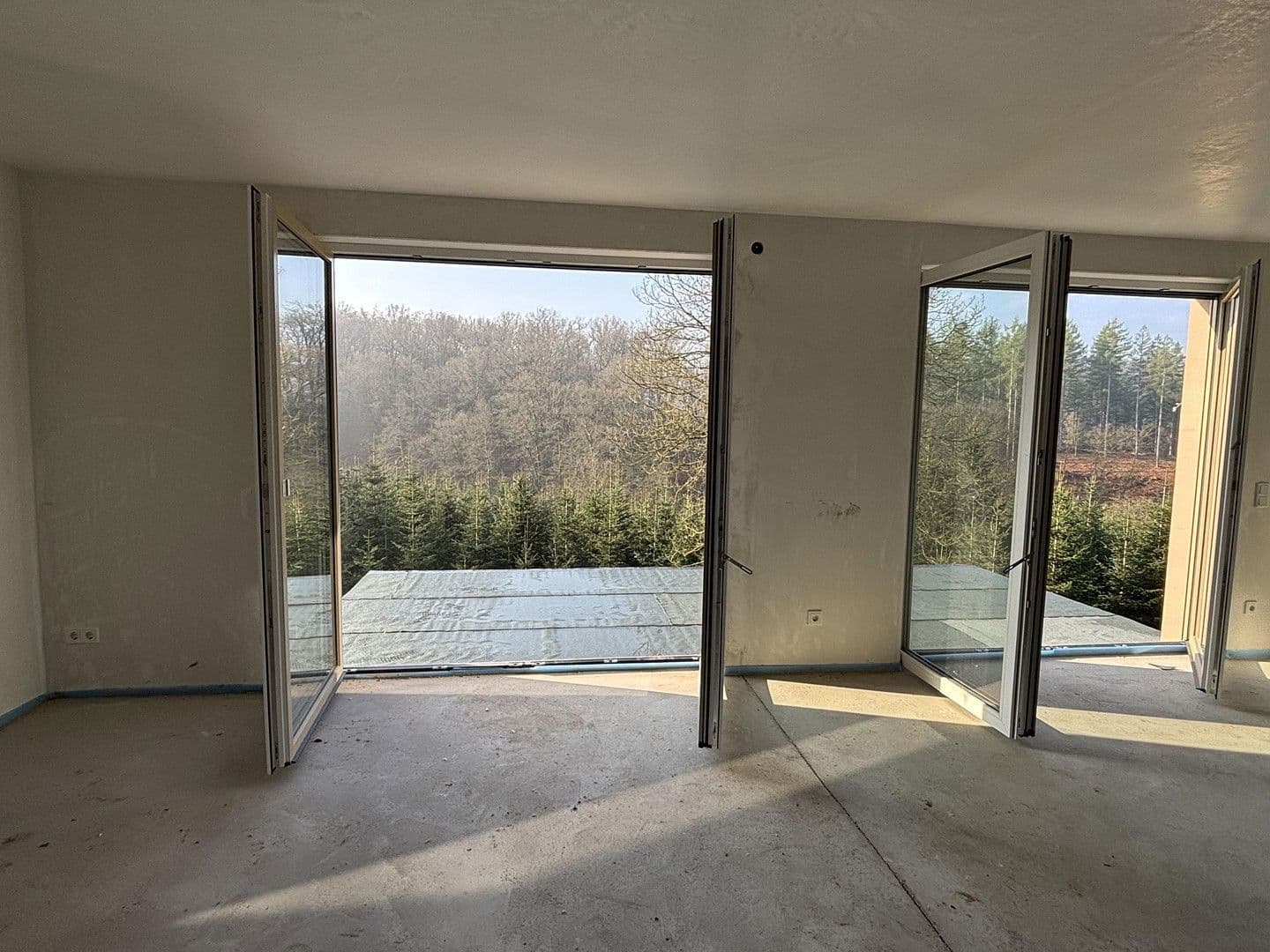 Prodej bytu 4+1 140 m², Neunkirchen-Seelscheid, Severní Porýní-Vestfálsko Prodej bytu 4+1 140 m², Neunkirchen-Seelscheid, Severní Porýní-Vestfálsko