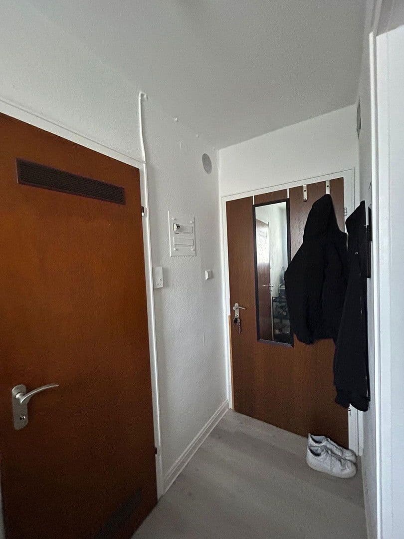 Pronájem bytu 1+1 27 m², Gellertstraße 46, Karlsruhe, Bádensko-Württembersko Pronájem bytu 1+1 27 m², Gellertstraße 46, Karlsruhe, Bádensko-Württembersko