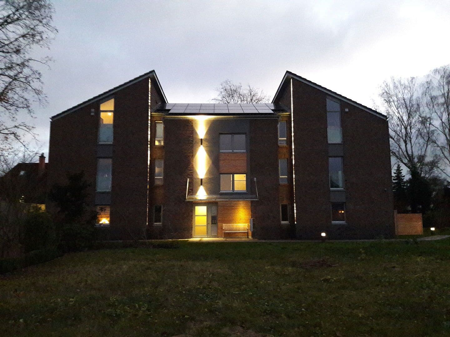 Pronájem bytu 3+1 88 m², Bereich Bahnhofstrasse / Zur Heide / Heideweg / Grenzweg, Neu Wulmstorf, Dolní Sasko Pronájem bytu 3+1 88 m², Bereich Bahnhofstrasse / Zur Heide / Heideweg / Grenzweg, Neu Wulmstorf, Dolní Sasko