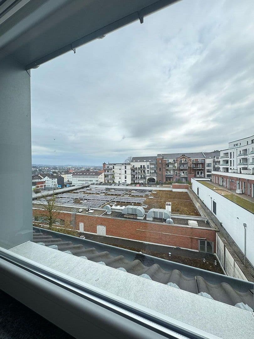 Pronájem bytu 4+1 135 m², Ottostr. 69, Wuppertal, Severní Porýní-Vestfálsko Pronájem bytu 4+1 135 m², Ottostr. 69, Wuppertal, Severní Porýní-Vestfálsko