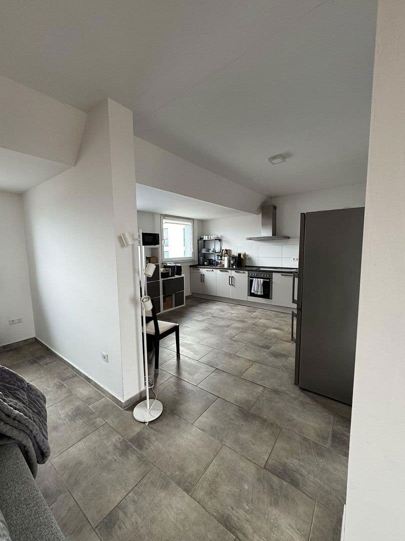 Pronájem bytu 4+1 135 m², Ottostr. 69, Wuppertal, Severní Porýní-Vestfálsko Pronájem bytu 4+1 135 m², Ottostr. 69, Wuppertal, Severní Porýní-Vestfálsko