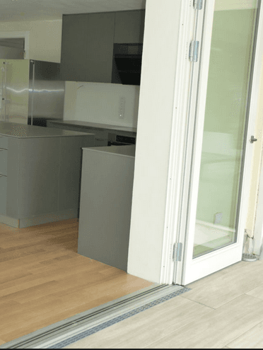 Pronájem bytu 4+kk 195 m², München, Bavorsko Pronájem bytu 4+kk 195 m², München, Bavorsko