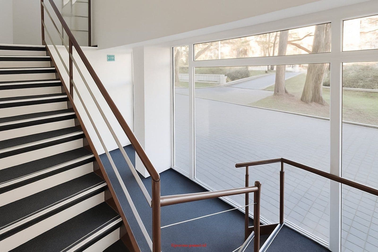 Pronájem nebytového prostoru 66 m², nám. Republiky, Havířov, Moravskoslezský kraj Pronájem nebytového prostoru 66 m², nám. Republiky, Havířov, Moravskoslezský kraj