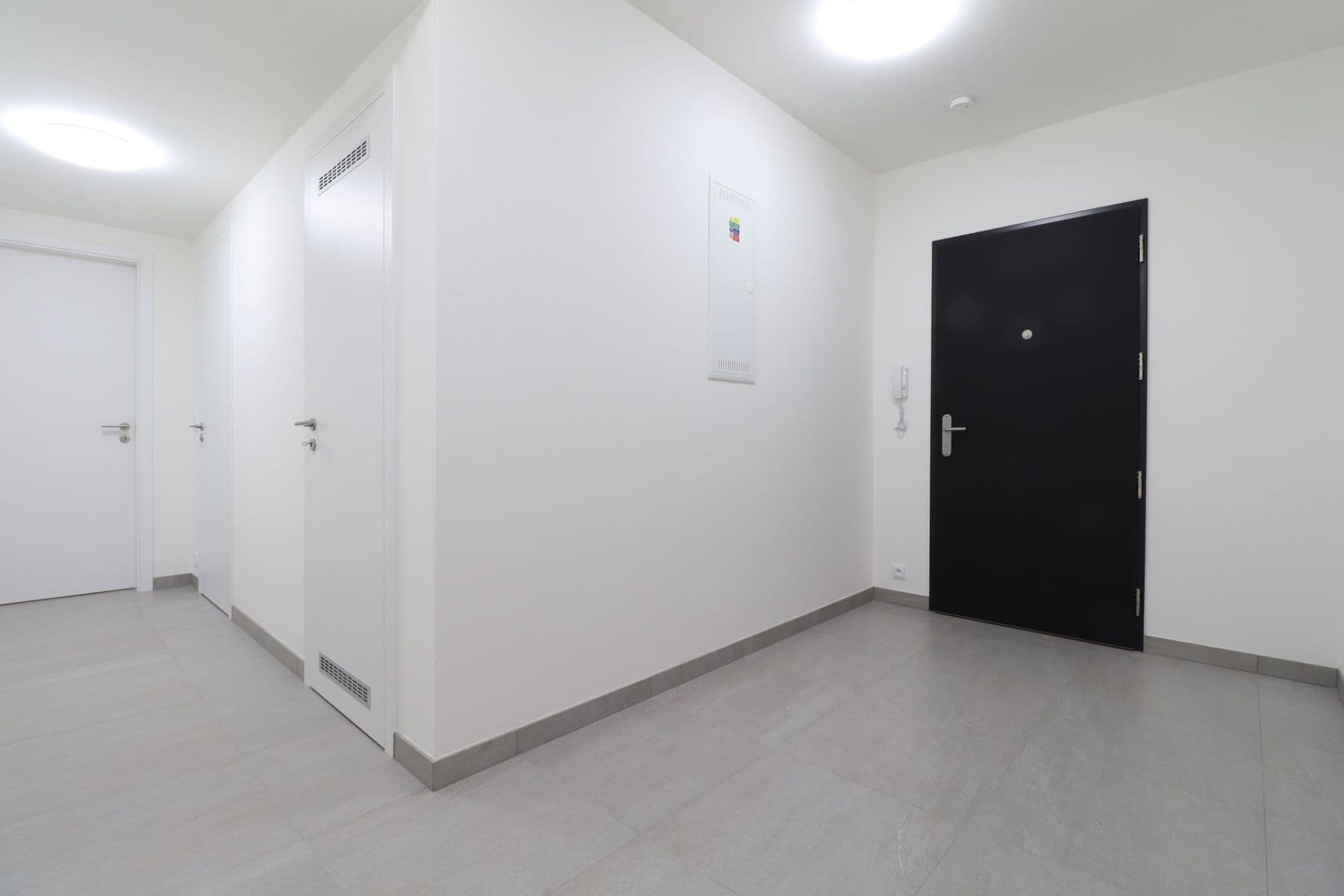 Pronájem bytu 2+kk 72 m², Mukařovského, Praha, Praha Pronájem bytu 2+kk 72 m², Mukařovského, Praha, Praha