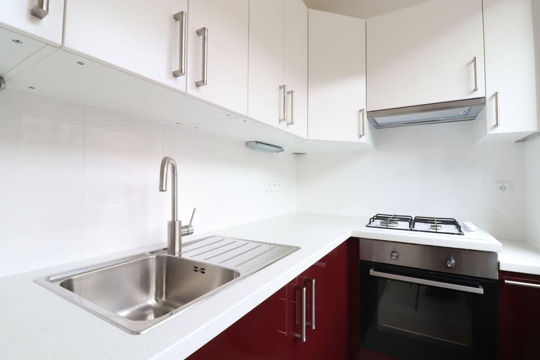 Pronájem bytu 1+1 27 m², Českolipská, Praha, Praha Pronájem bytu 1+1 27 m², Českolipská, Praha, Praha