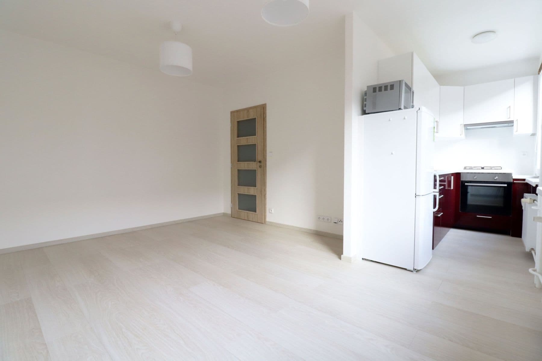 Pronájem bytu 1+1 27 m², Českolipská, Praha, Praha Pronájem bytu 1+1 27 m², Českolipská, Praha, Praha