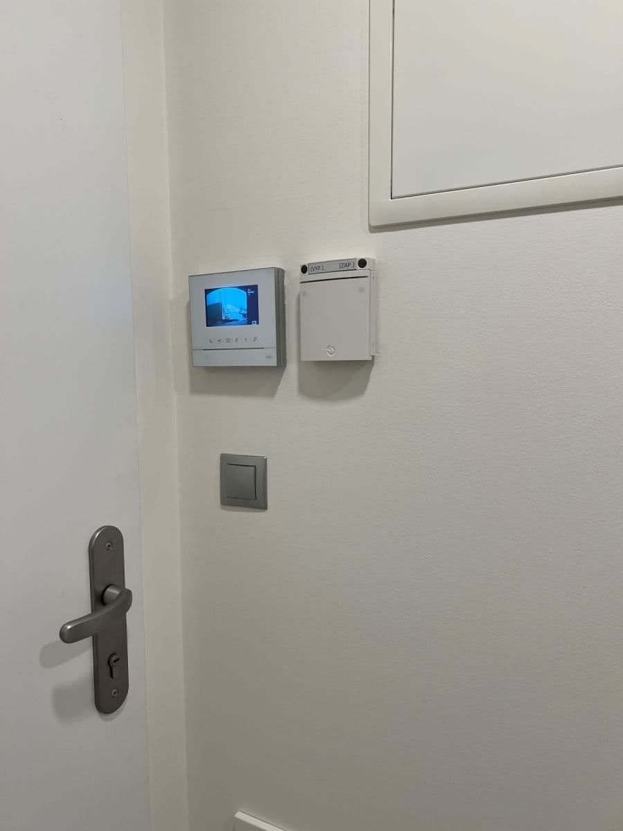 Pronájem bytu 1+kk 29 m², Bassova, Praha, Praha Pronájem bytu 1+kk 29 m², Bassova, Praha, Praha